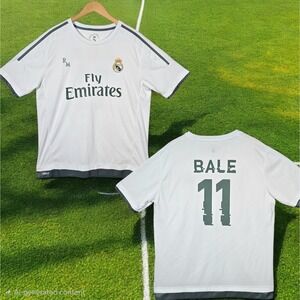 Real Madrid Soccer Jersey CF 11 Bale Men XL‎ White Fly Emirates Short Sleeve